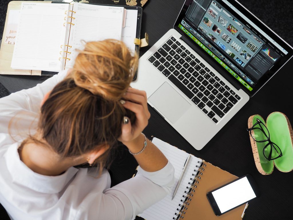 Soluções para problemas acústicos no home office